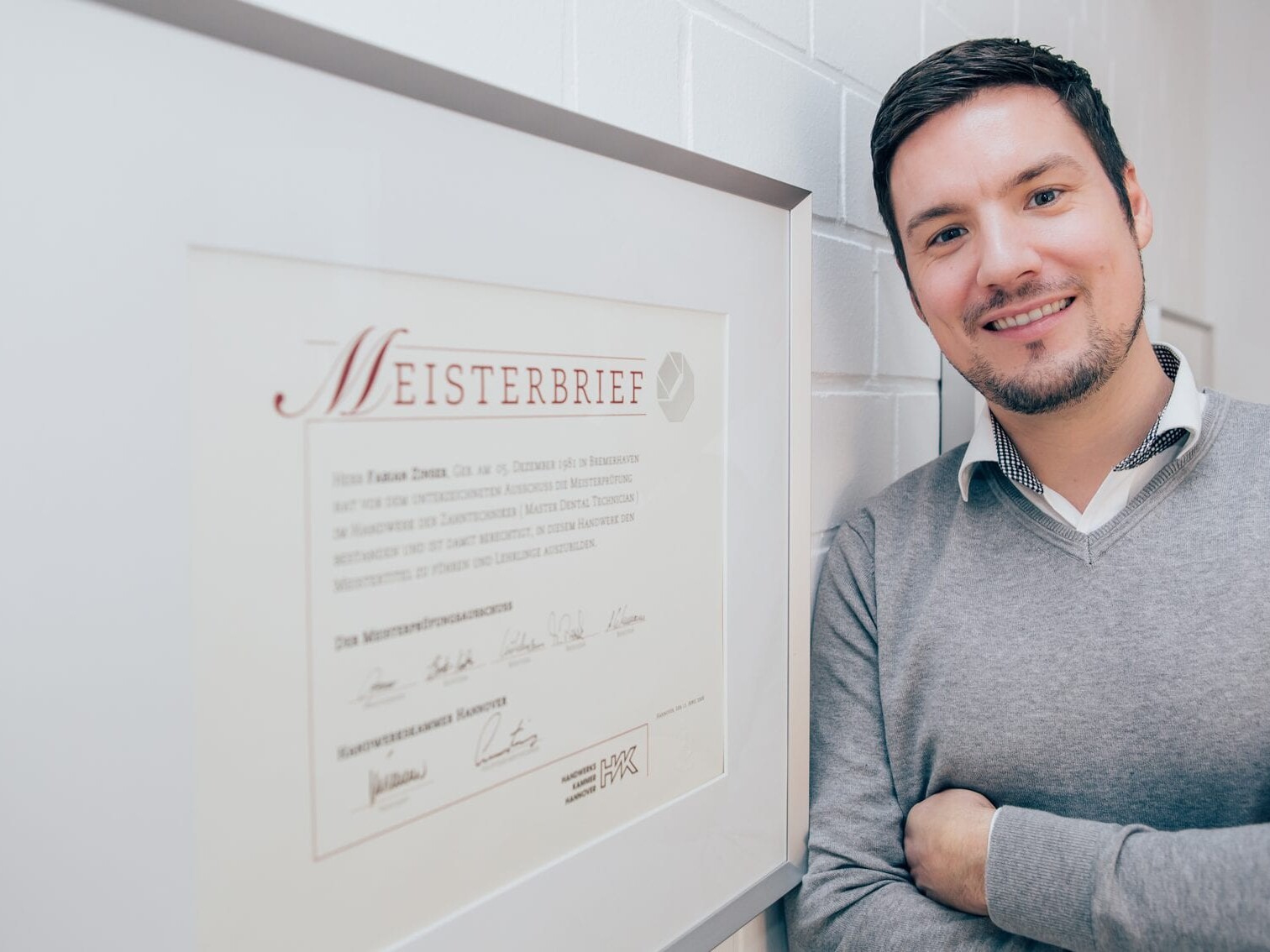 Fabian Zinser vor Meisterbrief